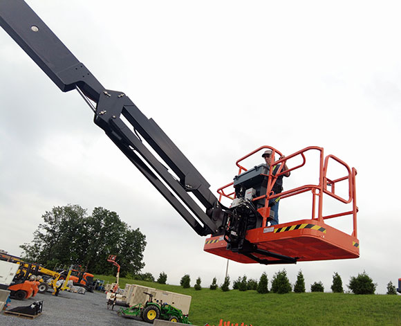 Certified Mobile Elevating Work Platform Operator